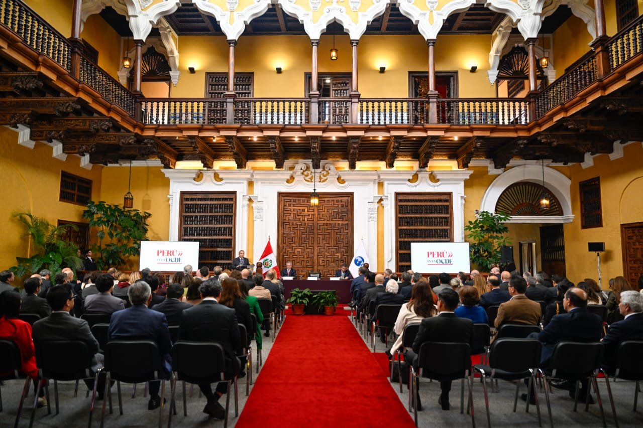 Presentación del Estudio Económico de la OCDE: Perú 2025 - Imagen 4