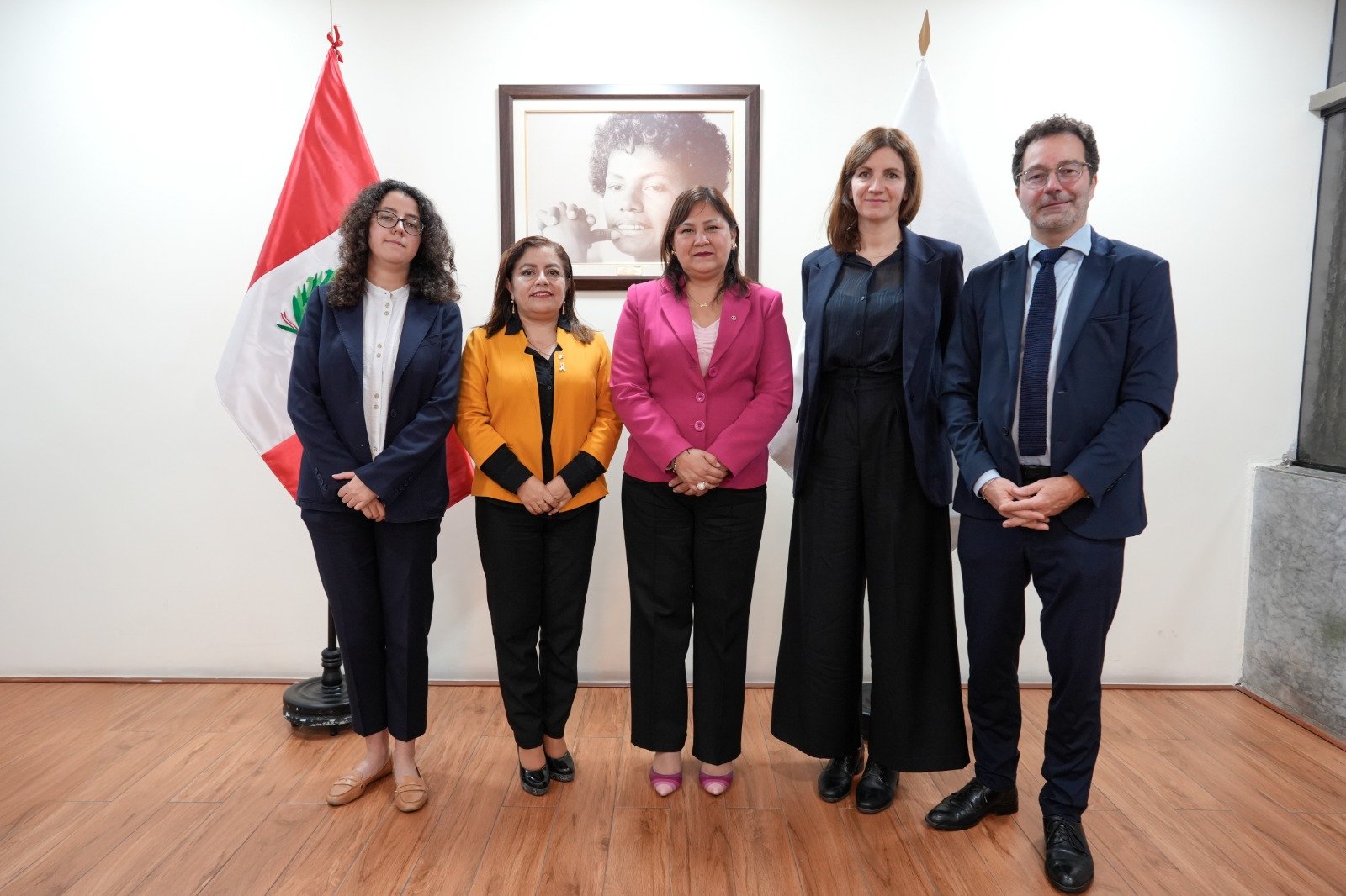 MIMP presenta a OCDE alcances sobre el Sistema de Cuidados y acciones para reducir la violencia implementada en nuestro país