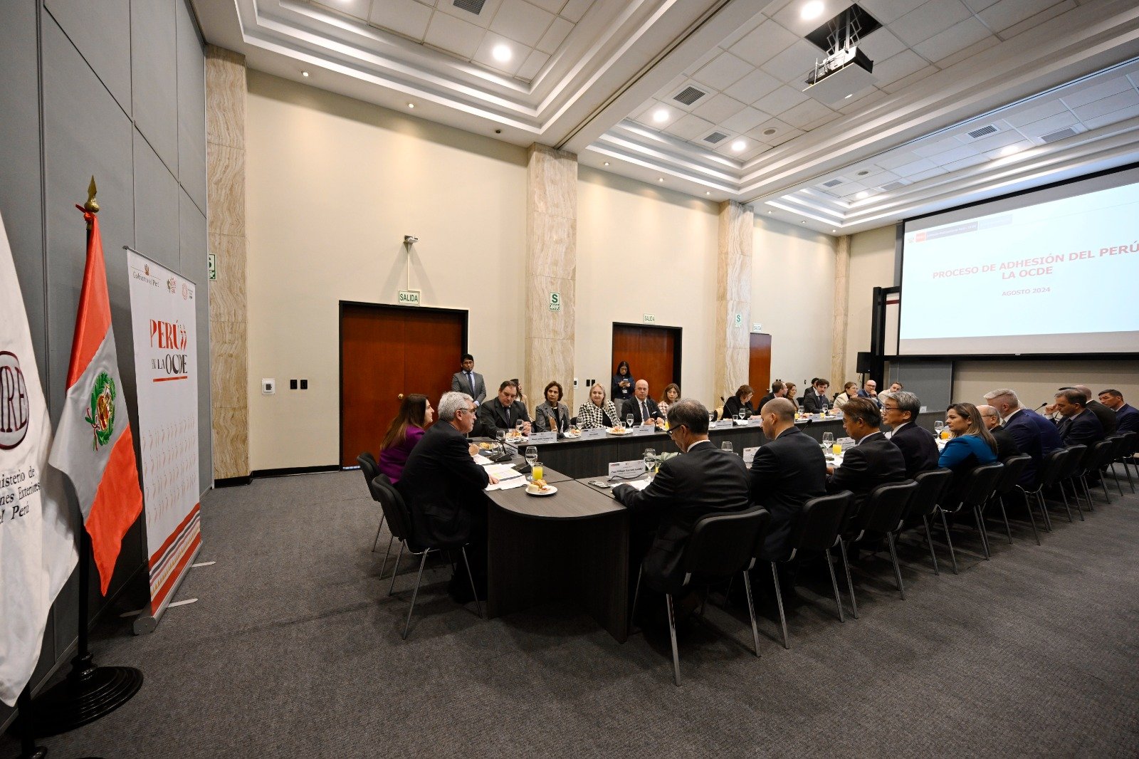 Reunión con embajadores de los países OCDE - Imagen 9