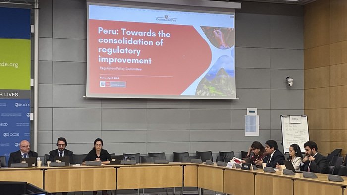 Perú presenta a la OCDE avances en calidad regulatoria