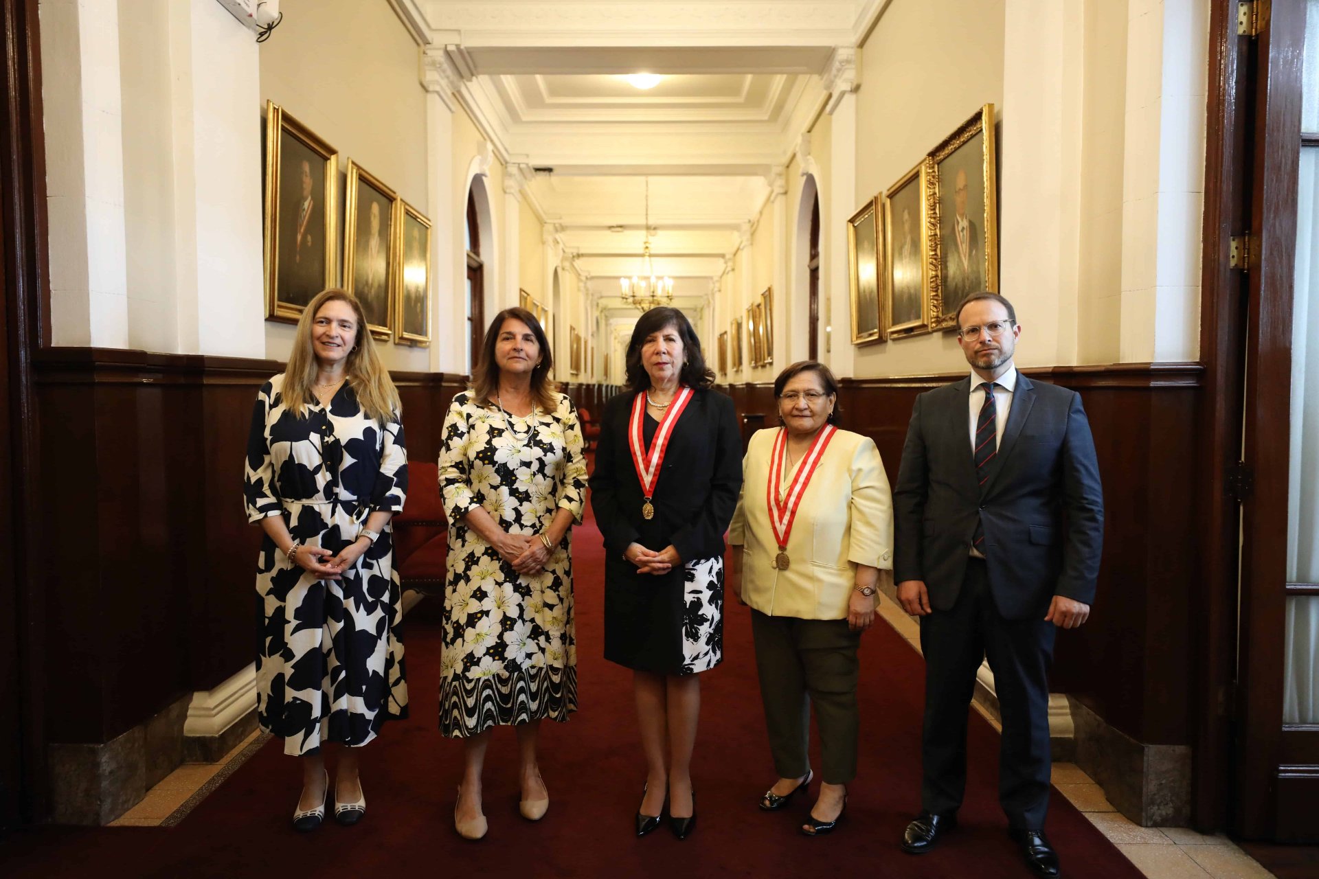 Reunión entre Alta Representante del proceso de adhesión y la presidenta del Poder Judicial
