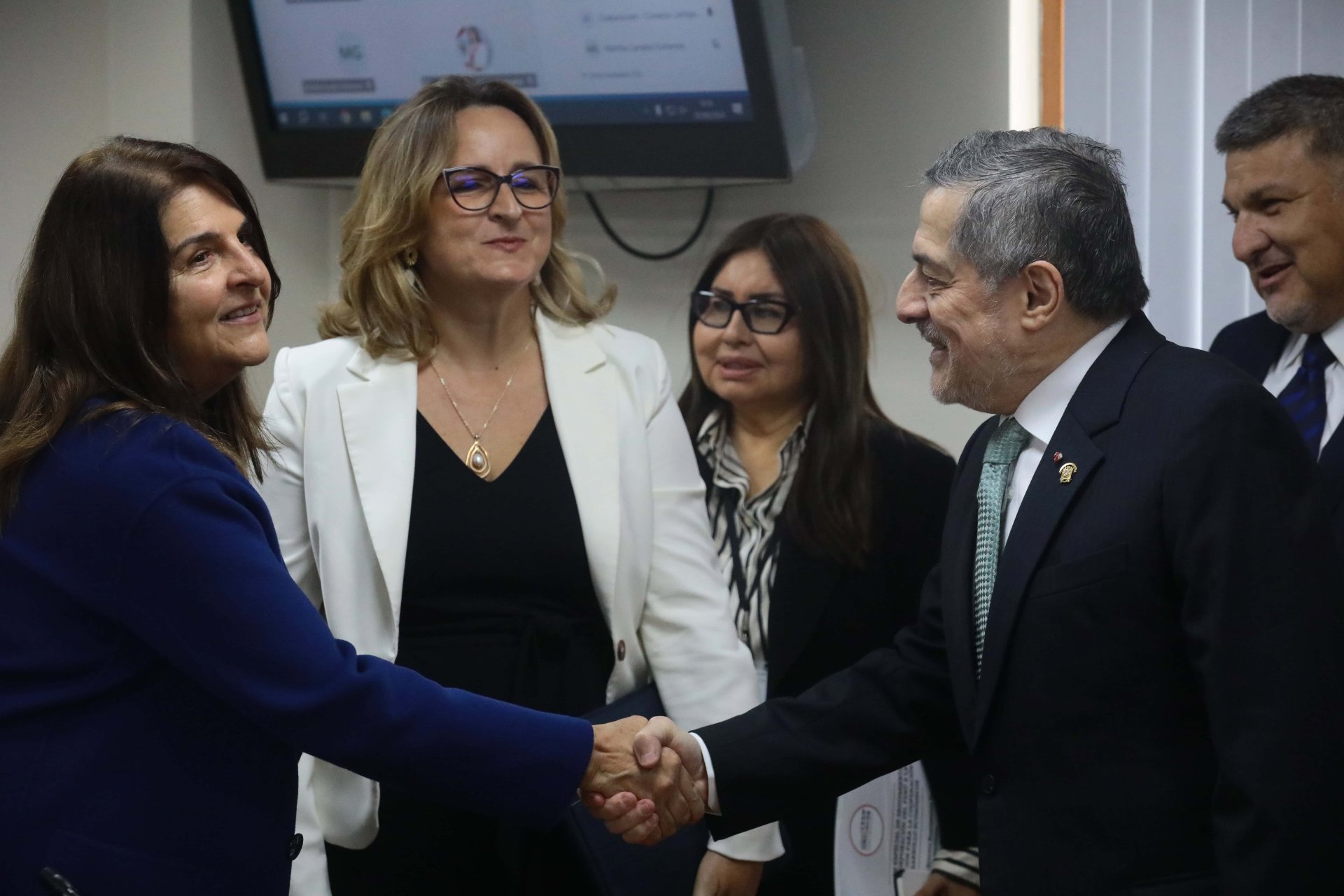 Marianne Bennett, quien lideró el proceso de adhesión de Costa Rica, se reunió con congresistas de CESIP-OCDE - Imagen 8